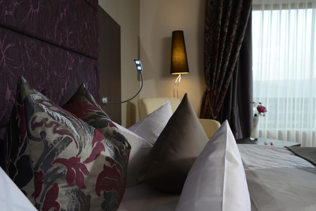 Hotel Freund - Privathotels Dr Lohbeck Oberorke ภายนอก รูปภาพ
